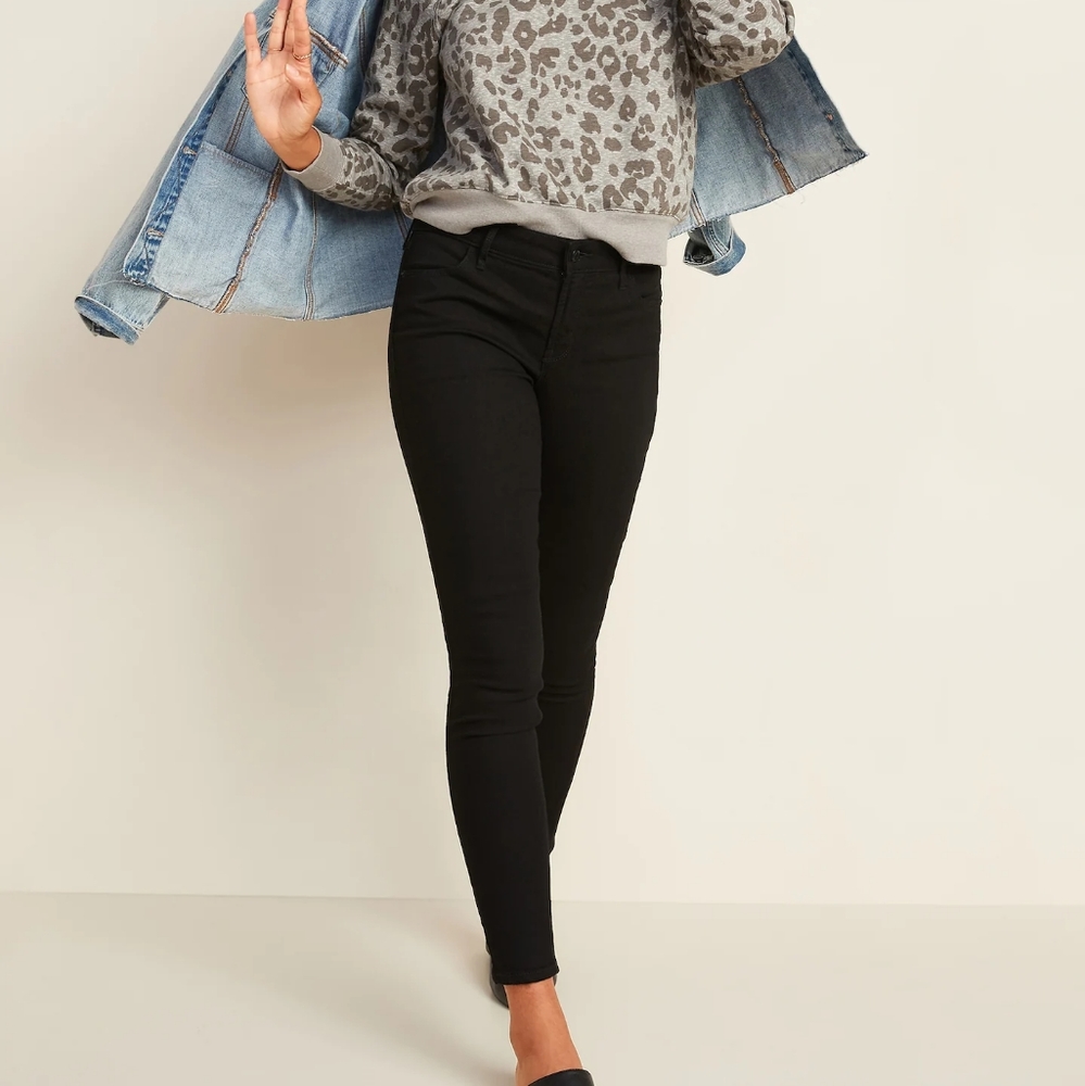 Old Navy Mid-Rise Super Skinny Jeans for Women